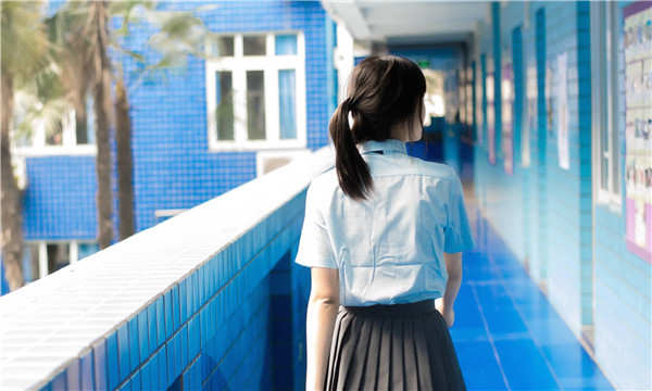 银海如何找到一个可以帮助我生孩子的女人？