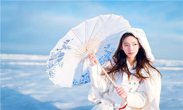 银海试管代怀生子多少钱一个？助孕之路的费用分析与方案选择